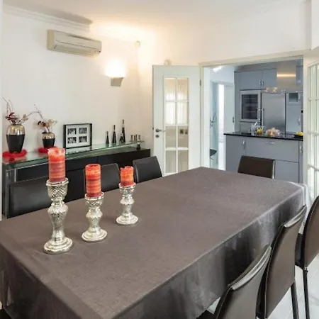 Vale Cravo - Luxury 5 Bedroom - Ac - Short Walk To Nearest Village Estômbar